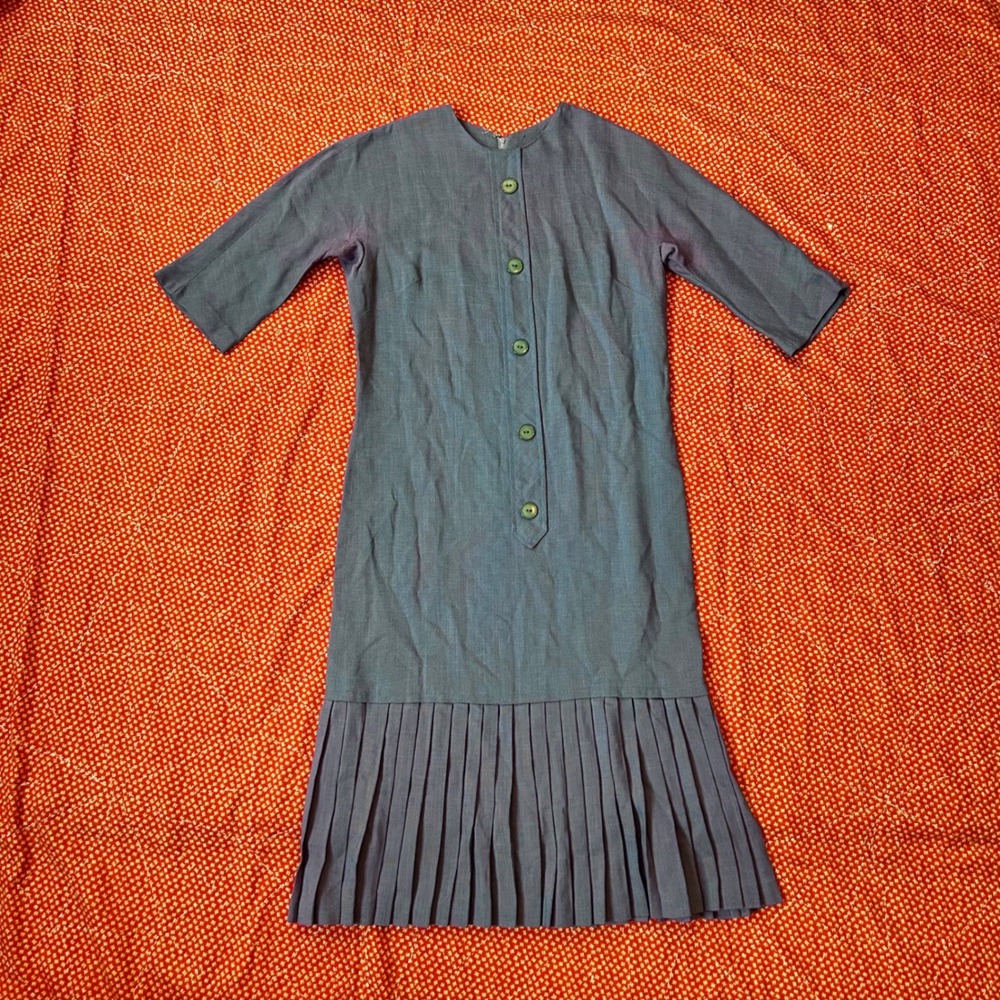 Vintage 1960s drop waist mod style Blue Pleated Skirt Dress Short Sleev